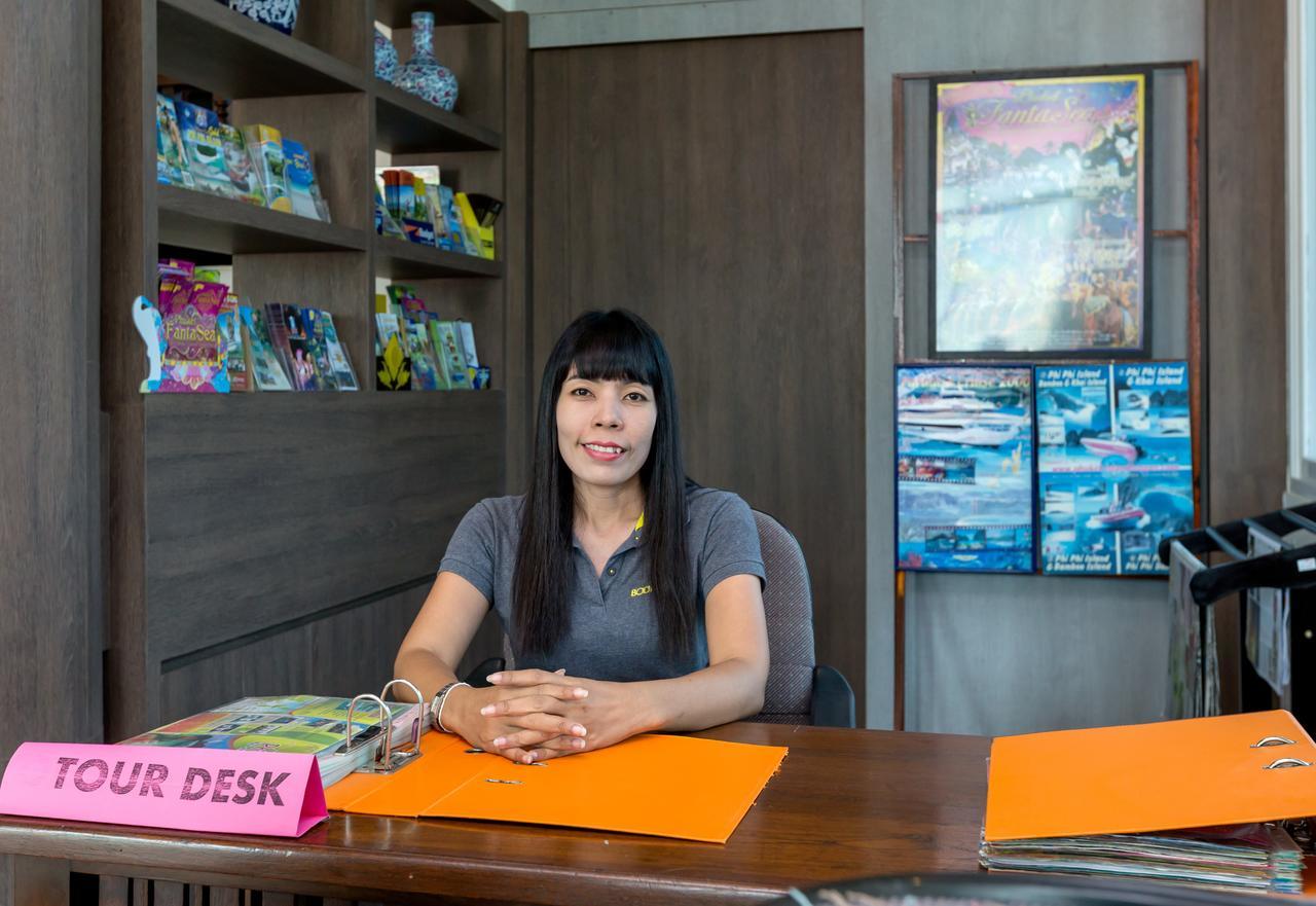 Patong 7Days Premium Hotel Phuket Exteriör bild
